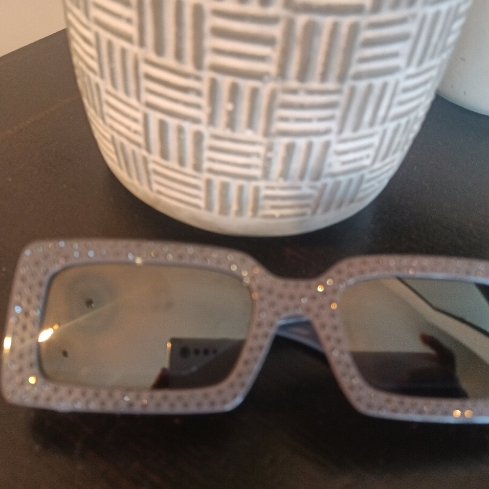 D&G Rectangular Rhinestone Sunglasses - Picture 5 of 5